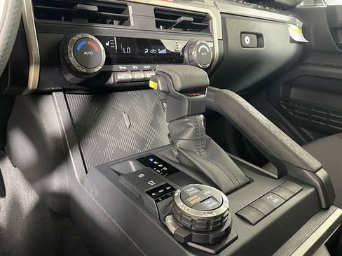 New 2026 Toyota Tacoma TRD Off-Road AWD/4WD image 20