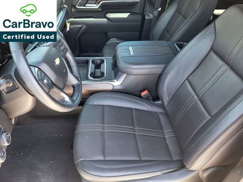 Certified 2024 Chevrolet Silverado 2500 High Country w/ High Country Premium Package AWD/4WD image 19