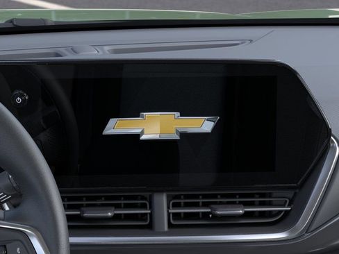 New 2026 Chevrolet Trax ACTIV FWD image 20