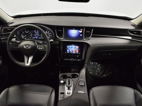 Certified 2025 INFINITI QX50 Luxe image 12