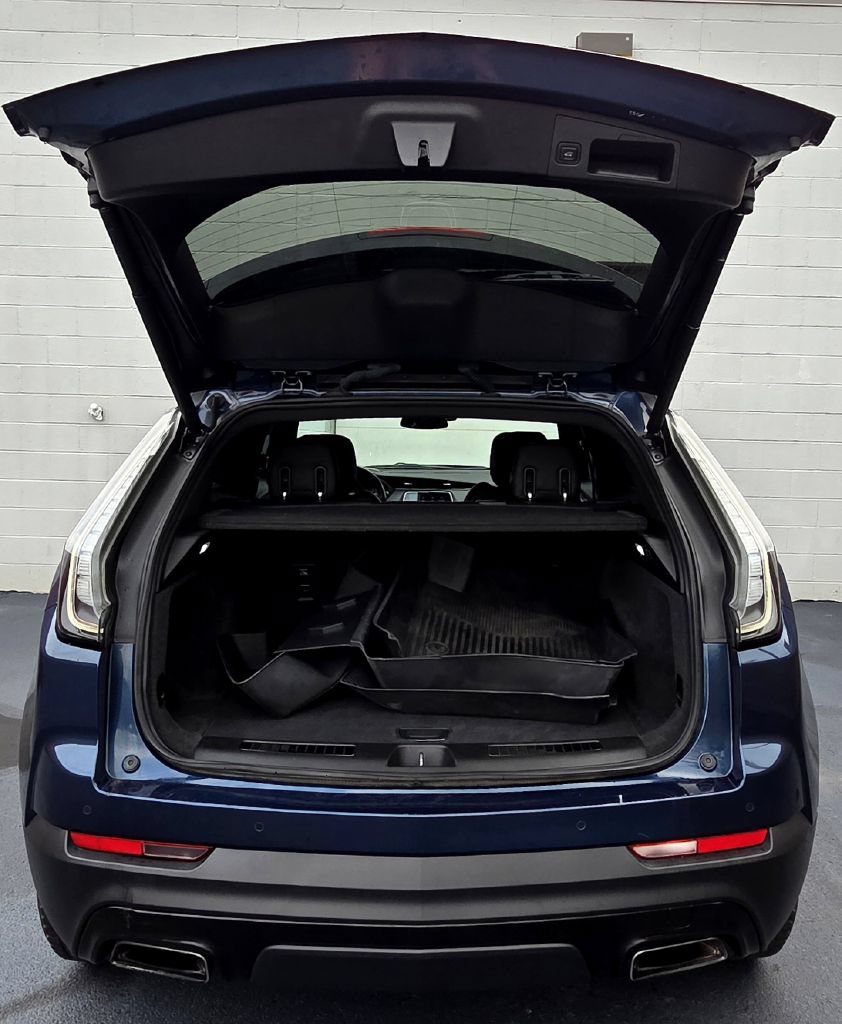 Used 2019 Cadillac XT4 Sport AWD/4WD image 7