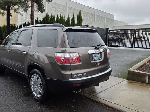 Used 2010 GMC Acadia SLT image 7