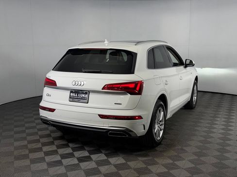 Used 2023 Audi Q5 2.0T Premium w/ Convenience Package AWD/4WD image 5