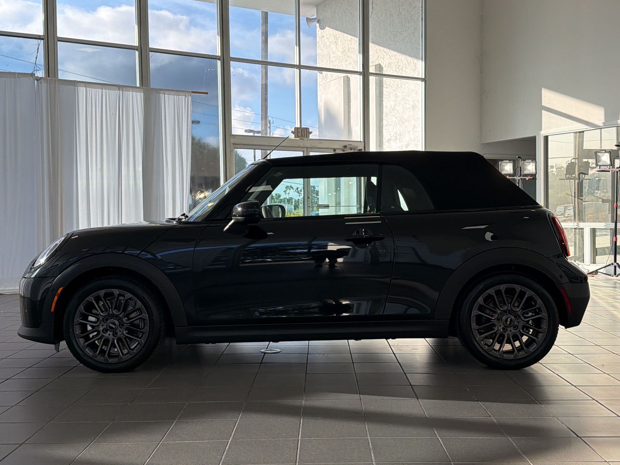 New 2026 MINI Cooper S FWD image 2