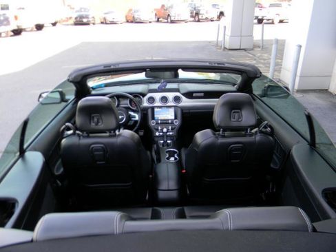 Used 2019 Ford Mustang Premium image 19