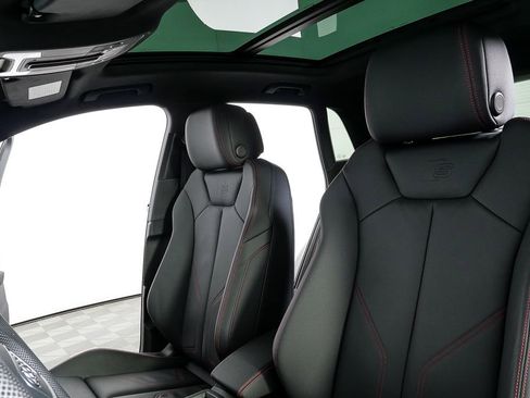 Used 2025 Audi Q3 2.0T Premium Plus w/ Premium Plus Package image 5