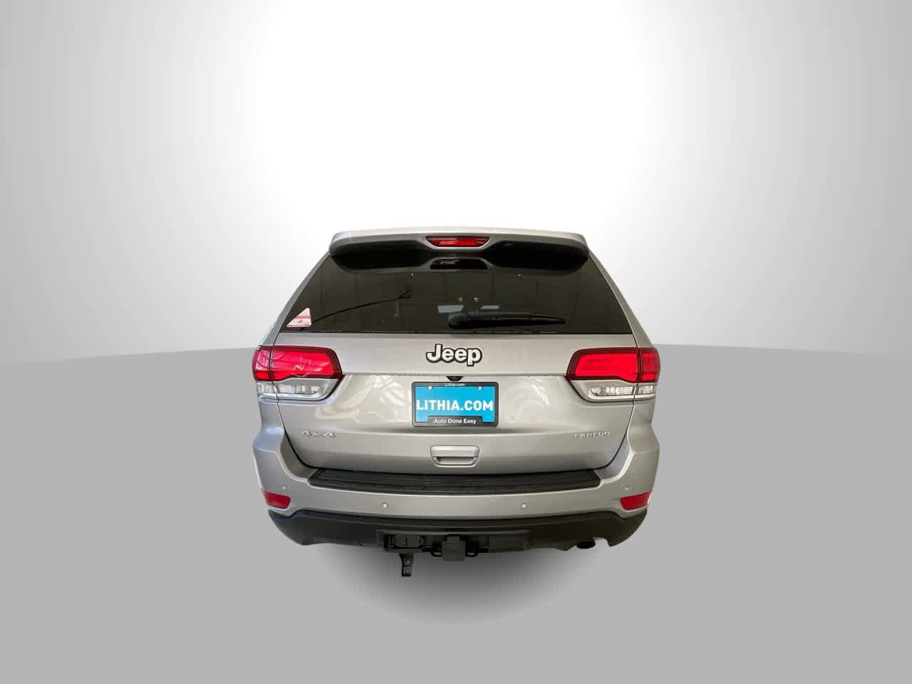 Used 2020 Jeep Grand Cherokee Laredo AWD/4WD image 7
