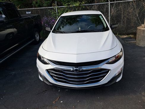 Used 2023 Chevrolet Malibu LS FWD image 5