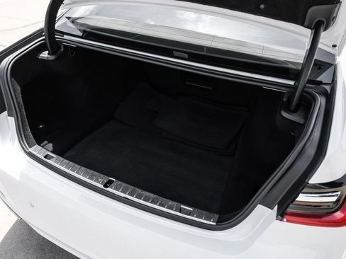 Used 2020 BMW 740i w/ Premium Package RWD image 69