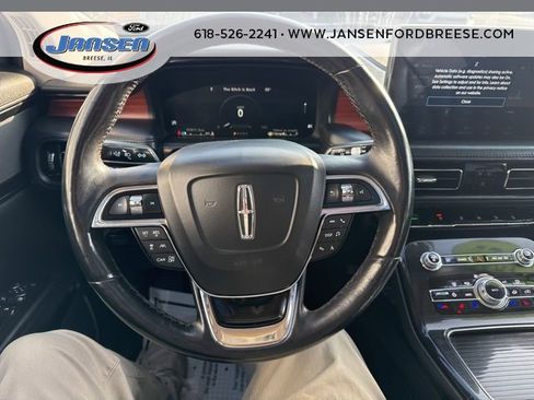 Used 2022 Lincoln Nautilus Reserve image 14