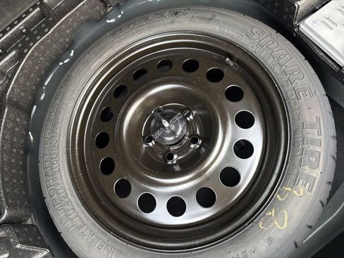 Used 2023 Ford Escape Active w/ Tech Pack #2 image 17