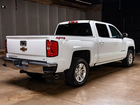 Used 2018 Chevrolet Silverado 1500 LT w/ All Star Edition AWD/4WD image 9