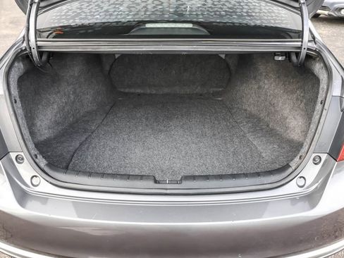 Used 2016 Honda Accord LX image 27