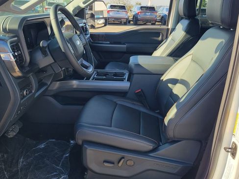 New 2026 Ford F250 Lariat image 5