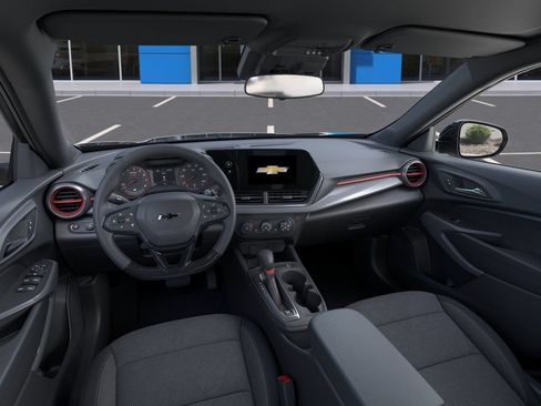 New 2026 Chevrolet Trax RS w/ Driver Confidence Package FWD image 15