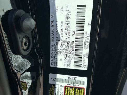 New 2026 Toyota Tundra SR image 13