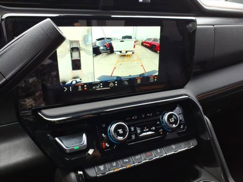 Used 2024 GMC Sierra 2500 AT4 w/ AT4 Premium Plus Package image 29