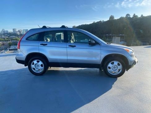 Used 2008 Honda CR-V LX image 2
