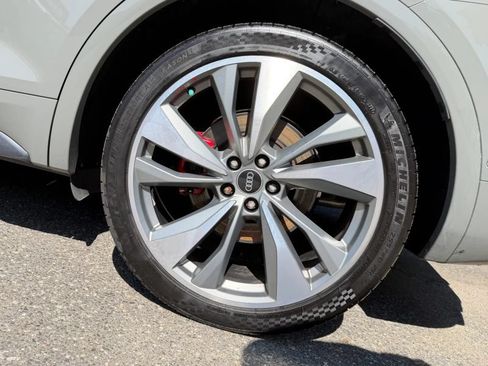Used 2021 Audi SQ5 Prestige AWD/4WD image 39