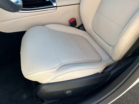 Used 2026 Mercedes-Benz C 300 Sedan image 17