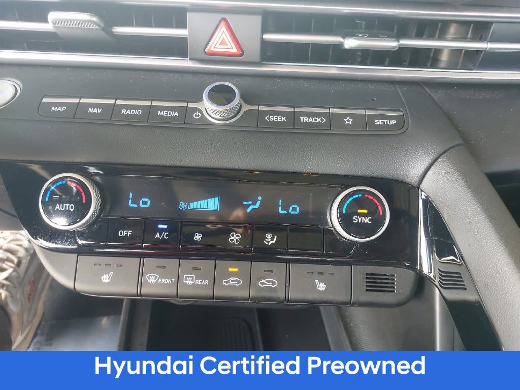 Certified 2025 Hyundai Elantra SEL FWD image 23
