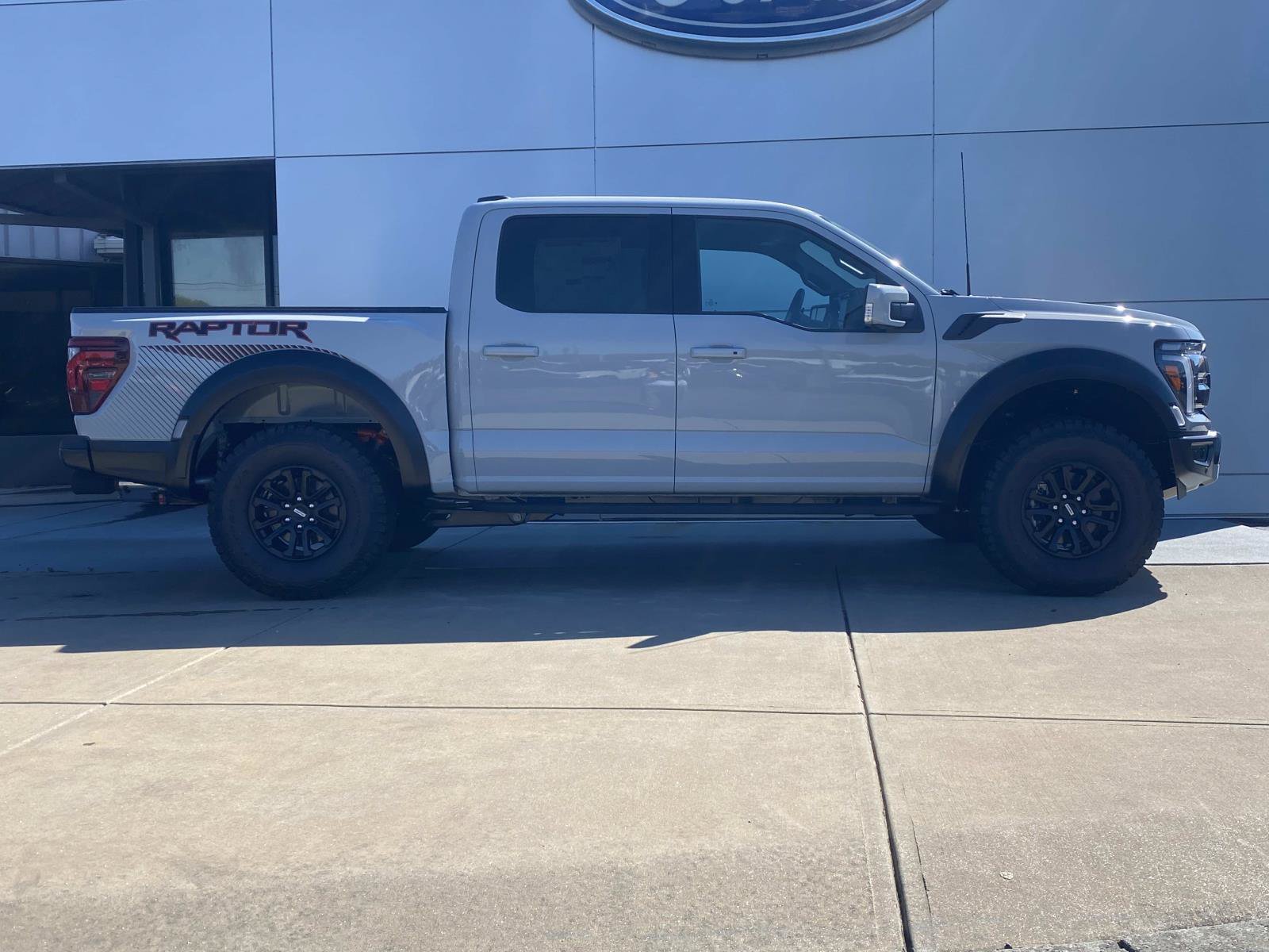 New 2026 Ford F150 Raptor AWD/4WD image 3