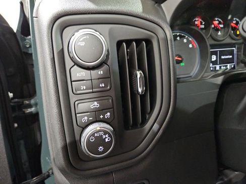 New 2026 Chevrolet Silverado 1500 Custom Trail Boss w/ LPO, Dark Essentials Package AWD/4WD image 23