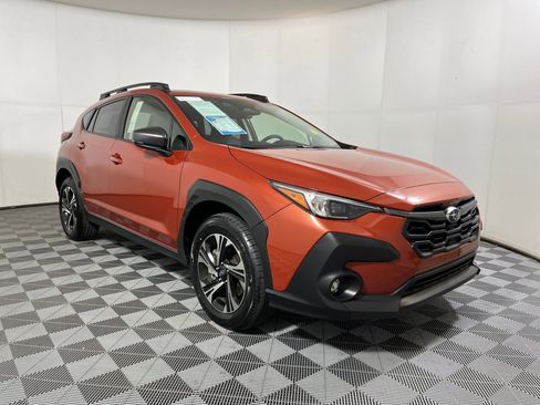 Used 2024 Subaru Crosstrek 2.0i Premium image 6