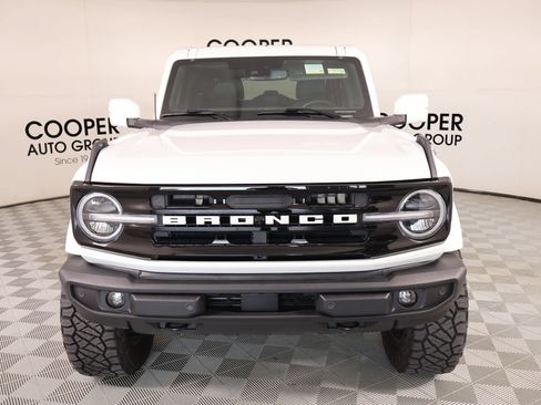Used 2025 Ford Bronco Outer Banks AWD/4WD image 10
