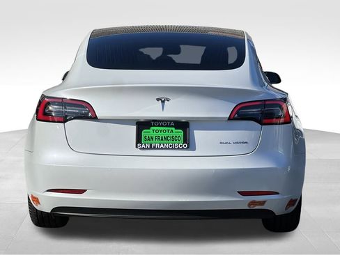 Used 2020 Tesla Model 3 Long Range image 4