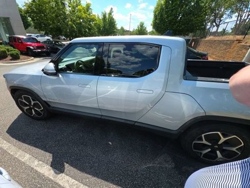 Used 2023 Rivian R1T Adventure AWD/4WD image 9