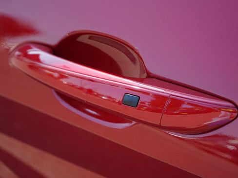 New 2025 Hyundai Elantra SEL image 7