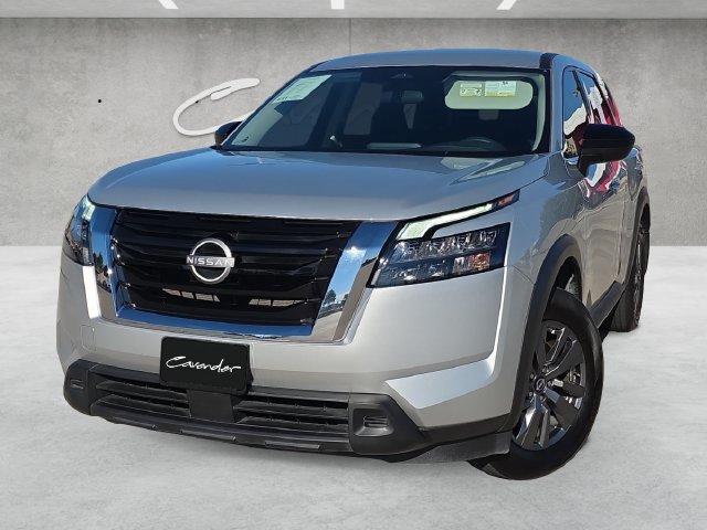 Used 2025 Nissan Pathfinder S FWD image 1