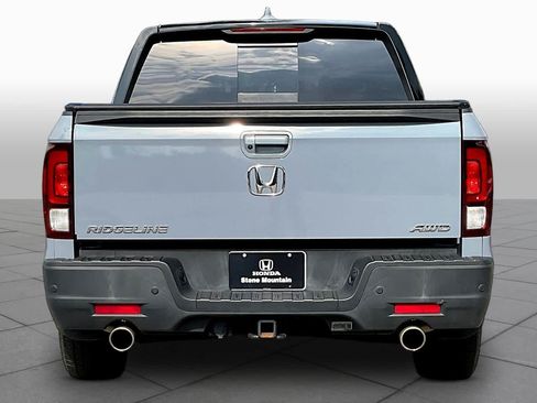 Used 2022 Honda Ridgeline Black Edition image 5