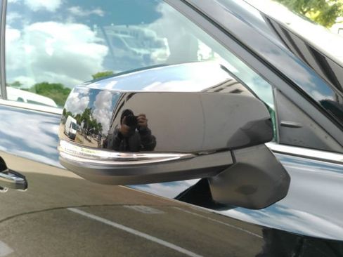 Used 2024 Toyota Grand Highlander FWD image 25