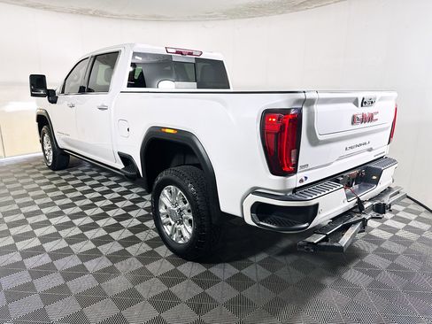 Used 2022 GMC Sierra 2500 Denali w/ Denali Ultimate Package AWD/4WD image 5