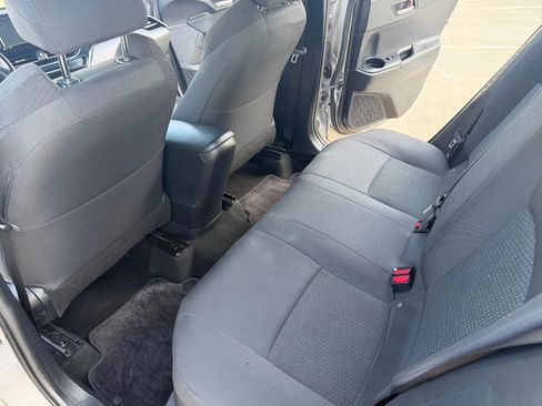 Used 2018 Toyota C-HR XLE image 19