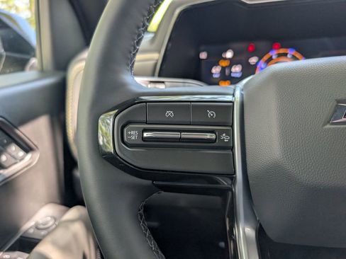 New 2026 Chevrolet Colorado ZR2 w/ Technology Package AWD/4WD image 27