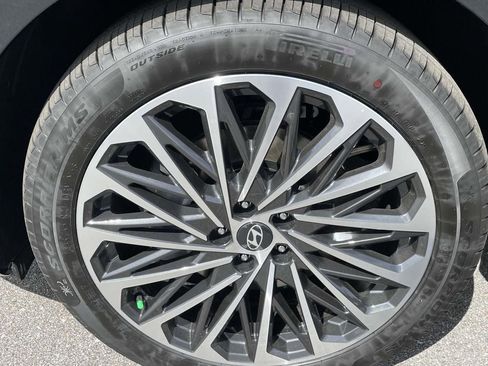 New 2026 Hyundai Palisade Calligraphy image 5