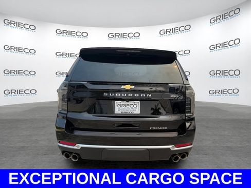 Used 2025 Chevrolet Suburban Premier AWD/4WD image 6