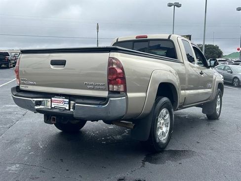 Used 2008 Toyota Tacoma PreRunner image 6
