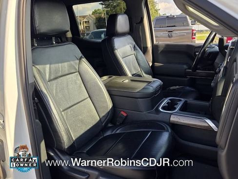 Used 2022 Chevrolet Silverado 1500 LT Trail Boss w/ Bed Protection Package AWD/4WD image 18