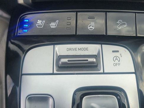 Used 2022 Hyundai Tucson Limited image 23