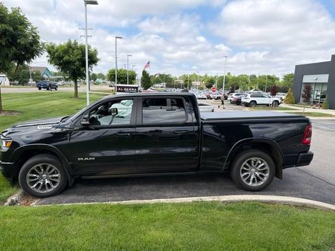 Used 2021 RAM 1500 Laramie w/ Sport Appearance Package AWD/4WD image 3