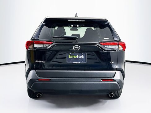 Used 2025 Toyota RAV4 LE FWD image 7