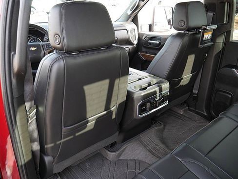 Used 2021 Chevrolet Silverado 2500 High Country w/ Z71 Off-Road Package image 15