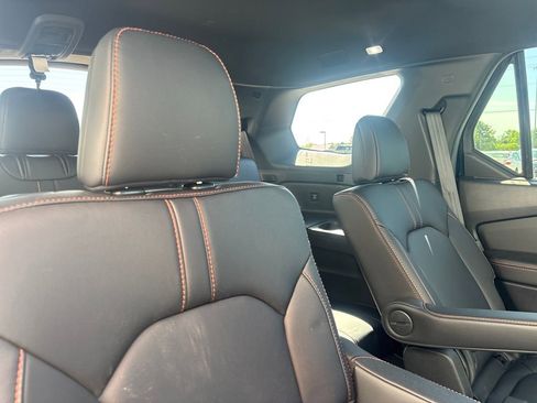 Used 2025 Honda Pilot TrailSport image 30