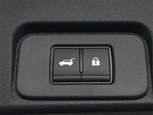 New 2026 Nissan Rogue Platinum w/ Platinum Premium Package image 25