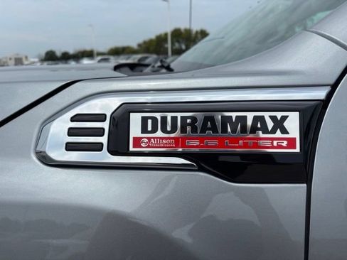 Certified 2024 GMC Sierra 2500 SLT w/ Max Trailering Package AWD/4WD image 10