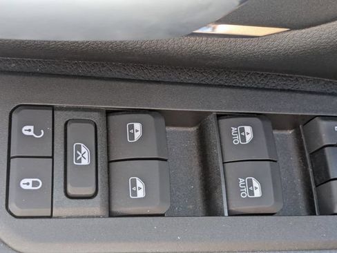 Used 2026 RAM 1500 Big Horn AWD/4WD image 12